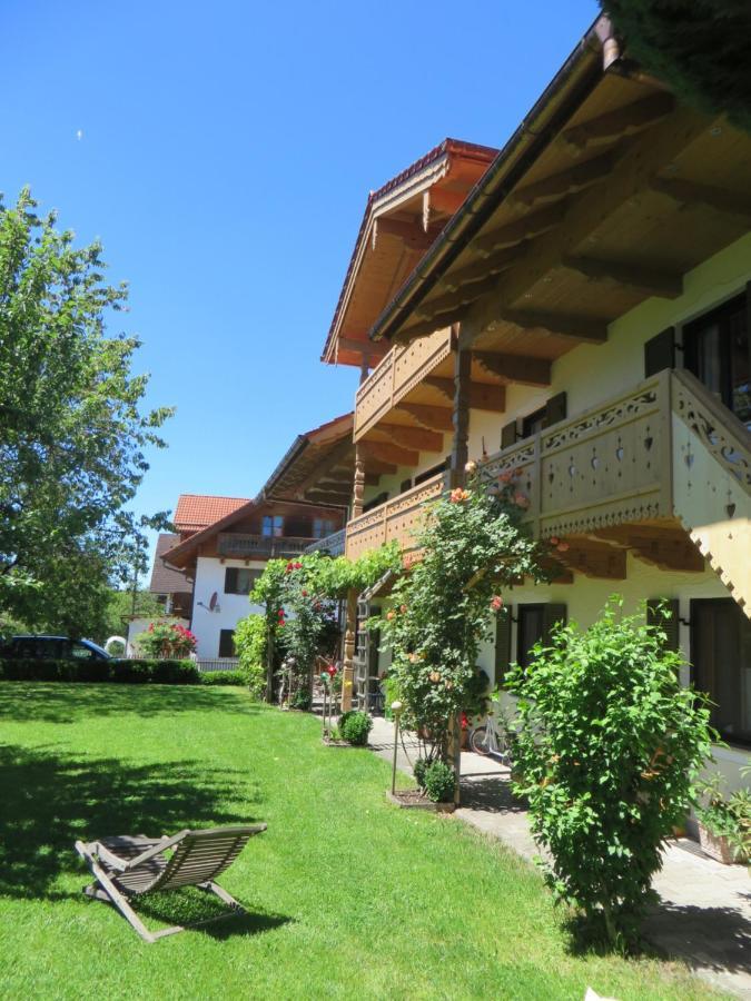 Landhaus Familie Doll Ferienwohnung Emerde Bichl Exteriör bild